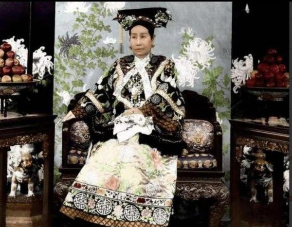 為什麼說慈禧加快了清朝滅亡的速度？