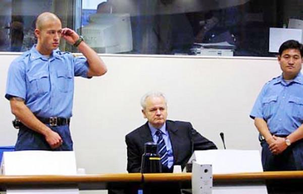 卡拉季奇逃亡13年後被捕，妻子哭訴：我們與美國有過協議