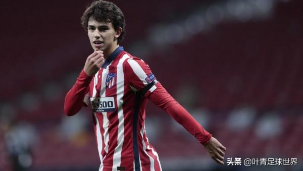 5秒連吃2黃，新C羅氣炸了！西甲冠軍太憋屈，賽後圍攻裁判