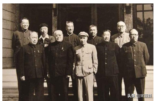 名震中外的八路軍六大師長,建國後擔任什麼職務?結局如何? 名震中外的八路軍六大師長,建國後擔任什麼職務?結局如何?