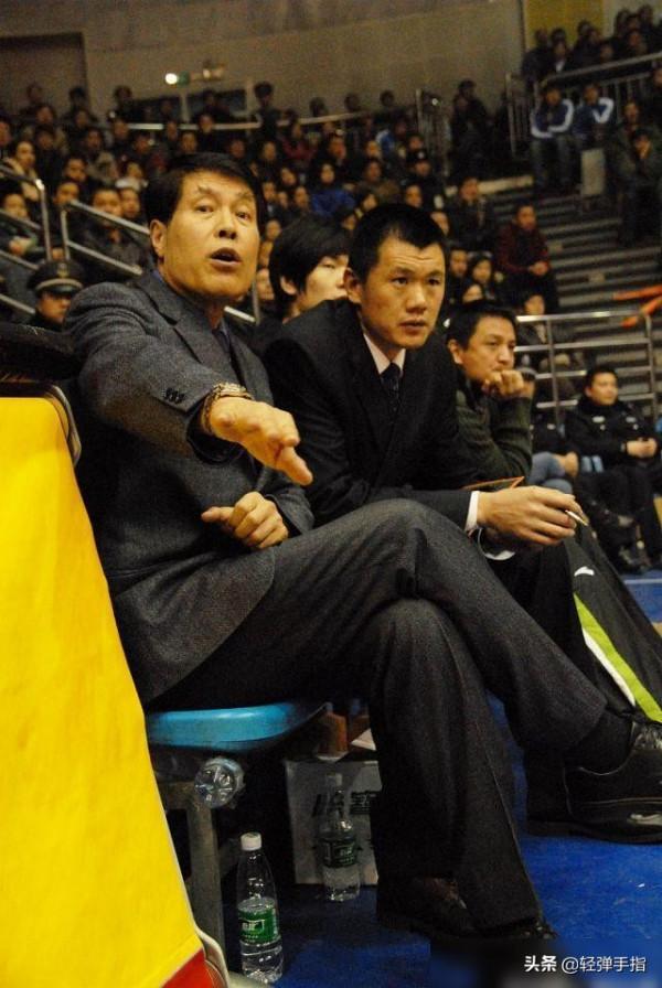 CBA｜劉鐵：場上的“拼命三郎”，輾轉多支球隊，與鞏曉彬成路人