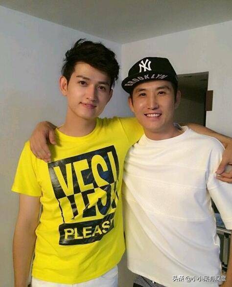 馬可是馬赫的弟弟，《花千骨》中的殺阡陌，他妻子王丹妮特別漂亮