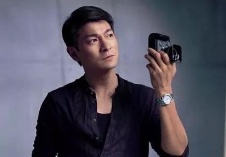 公司偏心嚴重，被冤枉雪藏封殺很久的6大明星