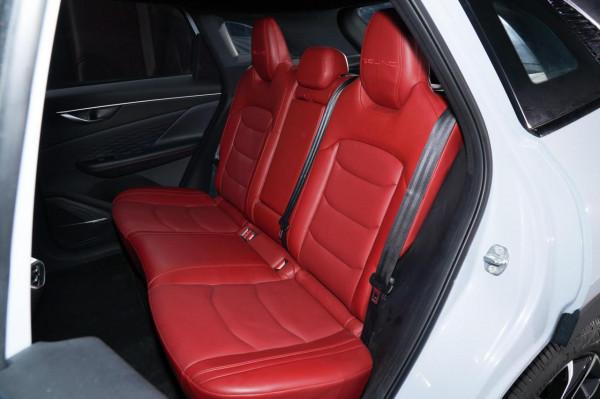 新車｜智慧化成主旋律，科技配置有亮點，實拍北京汽車魔方