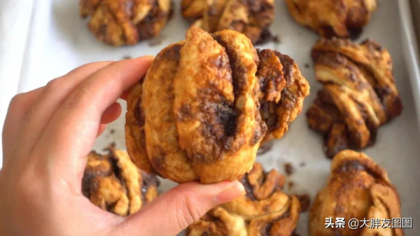 揭秘！糖花捲的簡易做法，中式髒髒包，鬆軟甜香，值得收藏