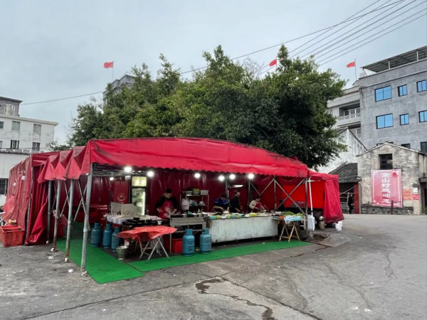 被賺錢耽誤的好好吃地方，一天能打11個飽嗝