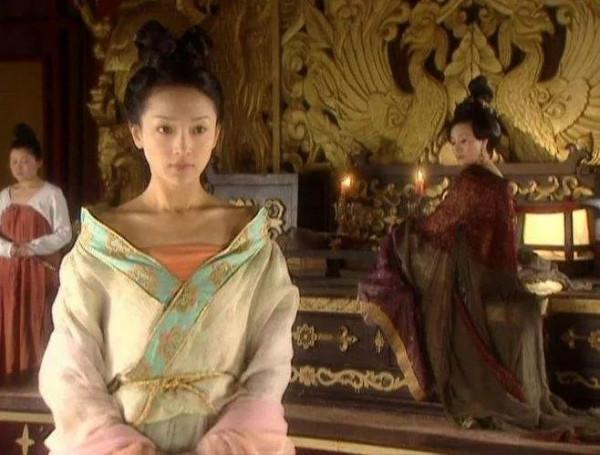 武則天晚年被迫退位，為何還能保全自己和家族名聲？