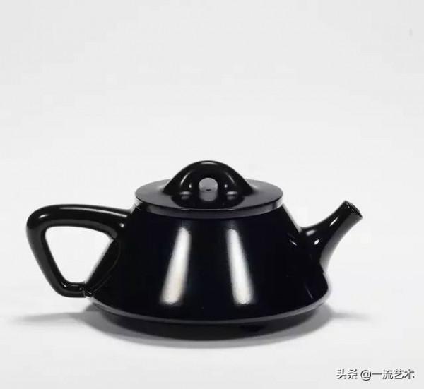 玉雕“素活兒”，清水出芙蓉