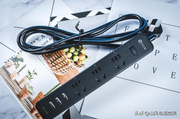 輕鬆遠端開機控制三臺電腦都可以！向日葵P2智慧USB排插試用體驗