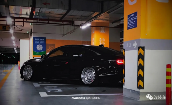 黑武士雅閣慘遭舉報還原，這輪轂是蒸籠架改的？