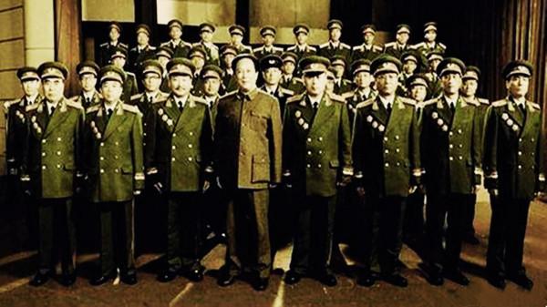 將星閃耀：建國十週年230位戎馬一生的開國將軍大合唱歌聲嘹亮