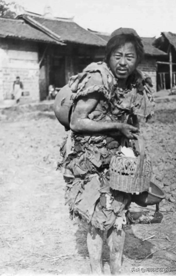 清末照片:新娘出嫁淚眼婆娑,李鴻章兒孫滿堂,肅親王府斷壁殘垣 清末照片:新娘出嫁淚眼婆娑,李鴻章兒孫滿堂,肅親王府斷壁殘垣