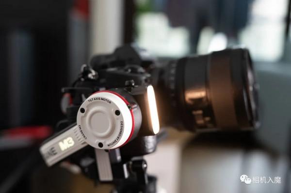 心動的感覺 | 開箱智云云鶴M3穩定器