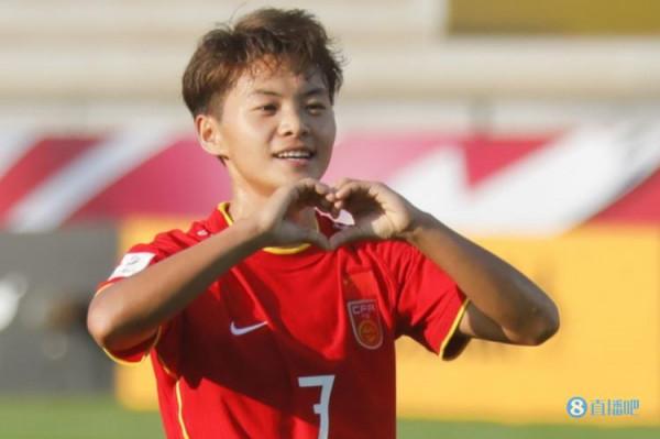 王霜：沒想到水導讓我首發，我原本準備下半場上去衝一下