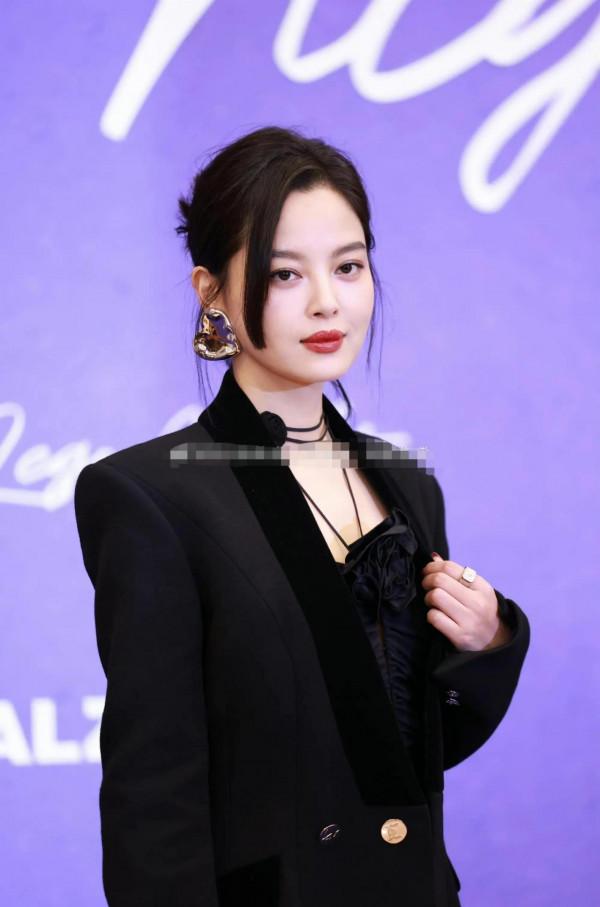 辛芷蕾出席CALZEDONIA年度品牌盛典Legs Night，鏡頭下長腿爆表