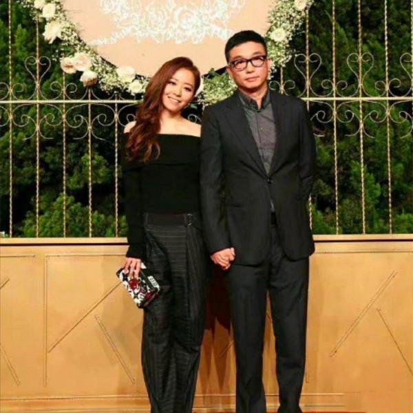 5對離婚，1對分手，黃曉明AB的“世紀婚禮”怕不是有什麼魔咒？