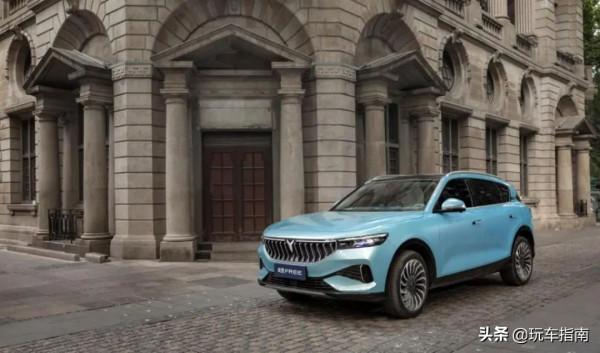 續航860公里，高配1040牛米，詳解新車嵐圖FREE