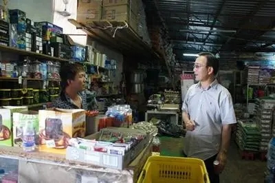 淘金記:窮小子賺13億美金,成為南非華人首富,最後落敗為階下囚 淘金記:窮小子賺13億美金,成為南非華人首富,最後落敗為階下囚