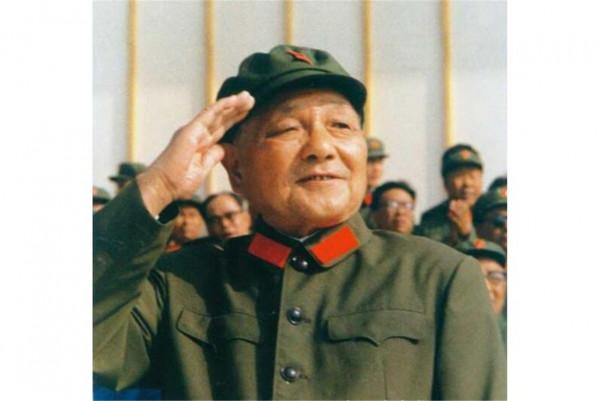 百萬大裁軍,很多部隊不服氣!主刀人何正文:先裁掉自己4個兒女 百萬大裁軍,很多部隊不服氣!主刀人何正文:先裁掉自己4個兒女