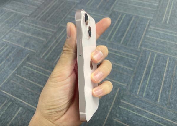 iphone13 mini體驗，優缺點明顯，兩全不能其美
