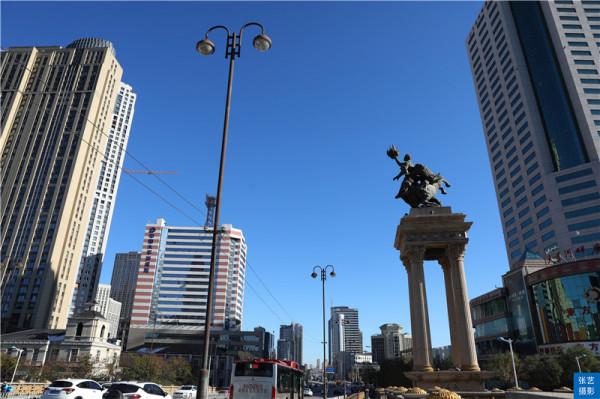 天津有12座橋橫跨海河兩岸,這一座不但有歷史還有顏值 天津有12座橋橫跨海河兩岸,這一座不但有歷史還有顏值