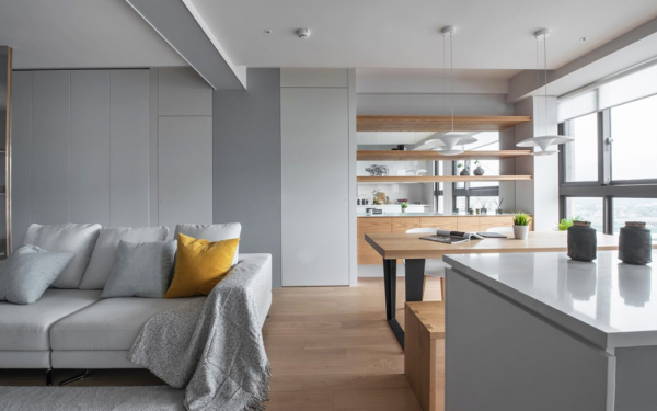 裝修廚房又有新靈感，可實現雙面收納的同時，空間還能通透又明亮