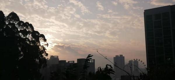 雲彩下的山城系列（九）