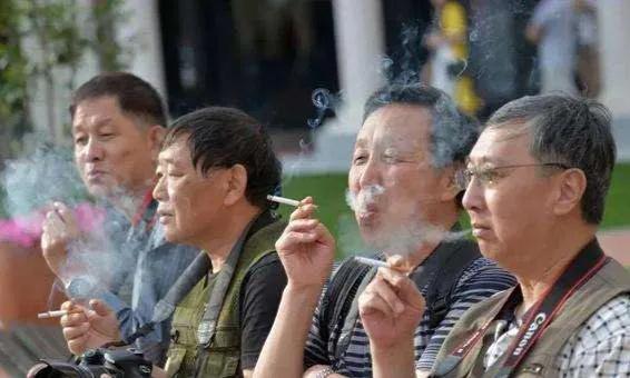 菸酒店迎來&OpenCurlyDoubleQuote;關門潮&rdquo;？一項新規定出臺，大多數業者選擇退場？