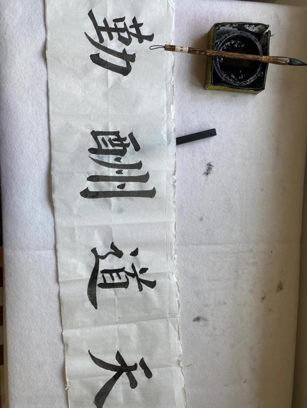 寫副作品，敗筆還是很多