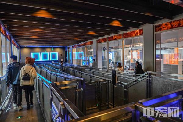 北京環球影城遊客明顯減少 多數專案僅排隊5分鐘 北京環球影城遊客明顯減少 多數專案僅排隊5分鐘