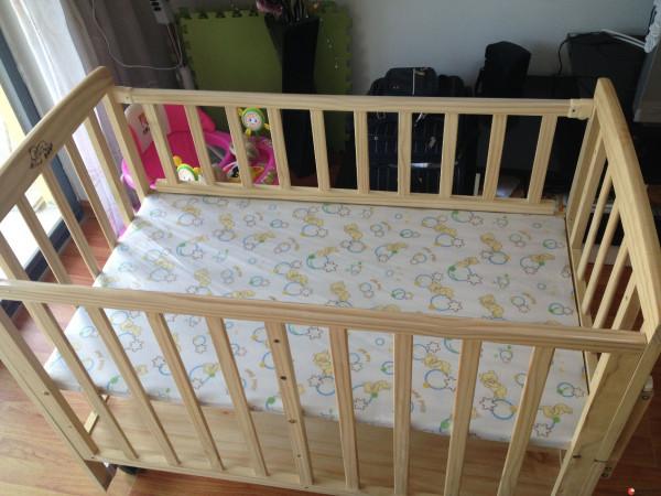 新生兒的滿月禮，親朋好友送這些禮物的，說明很用心，孩子也有福