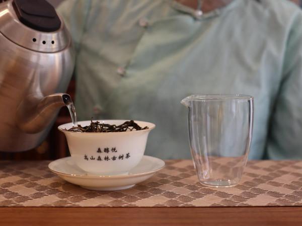 注意別喝茶過量 注意別喝茶過量