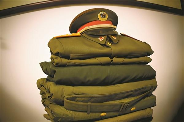 老農民給馬看病成獸醫,毛主席派人來請,村民才知他的身份不簡單 老農民給馬看病成獸醫,毛主席派人來請,村民才知他的身份不簡單