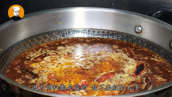 烤魚原來這麼簡單，不用油炸不用烤箱，魚肉鮮嫩入味，香辣過癮