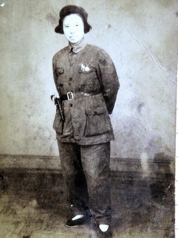 懷念我的表兄——曾秋明 懷念我的表兄——曾秋明