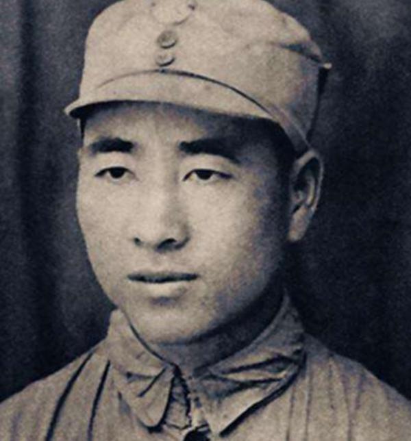 紅軍師長犧牲，毛主席狠狠批評林彪，蕭華說：他不死，應是個元帥