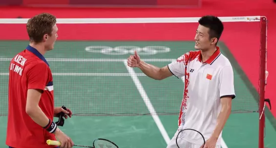 羽毛球與五行的屬性