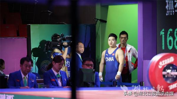 依舊是王者，男子舉重田濤再奪全運金牌