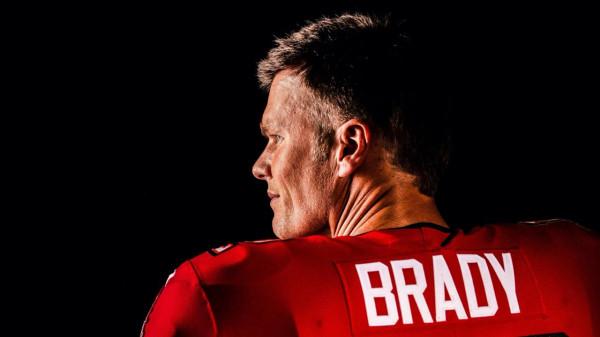 2021年福布斯收入前十運動員，C羅穩居前三