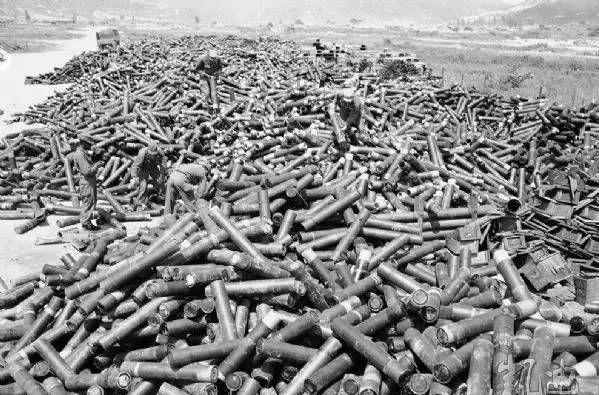 美國唯火力論在中國軍人面前，灰溜溜回“姥姥家”