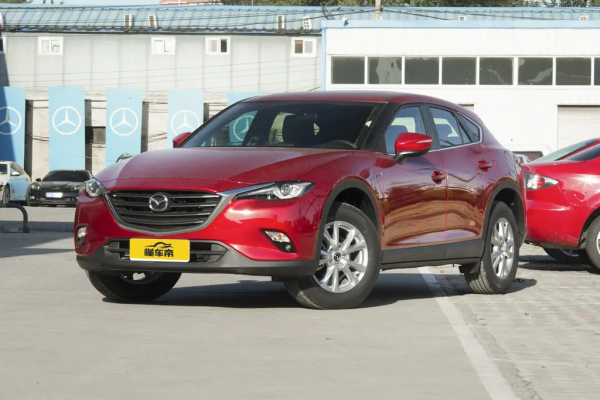 馬自達CX-4行駛時踩剎車制動故障燈亮怎麼辦？