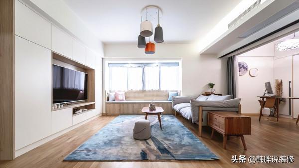 她家的110㎡新房，堅持砸掉客廳和書房的隔斷牆，效果讓人驚豔