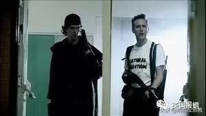 難以置信，美國女高中生殺了13名同學老師，竟成為青少年偶像？