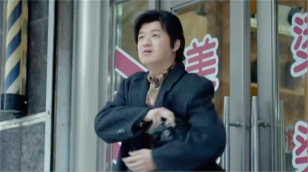 包貝爾新片定檔，同時釋出了“四個哥”海報，盡顯霸道大哥風範