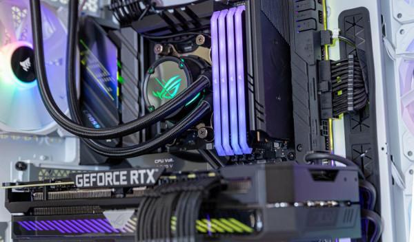 白色全塔的魅力-海盜船7000X裝機分享——ROG C8E+猛禽3080TI