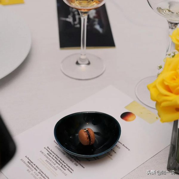 當代法餐，鬼才主廚聯袂巡味院長，演繹跳動味蕾，喚醒五味