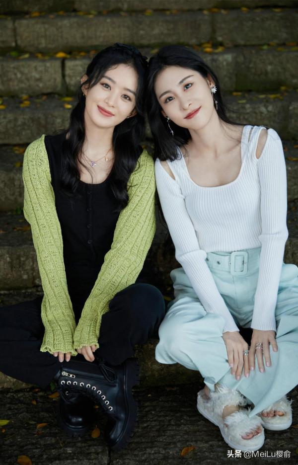 趙麗穎笑起來超級甜，不僅清新還很時髦，你心動了嗎