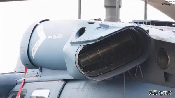 黑鷹直升機發動機排氣口安裝有紅外抑制器，直20難道就沒有嗎？
