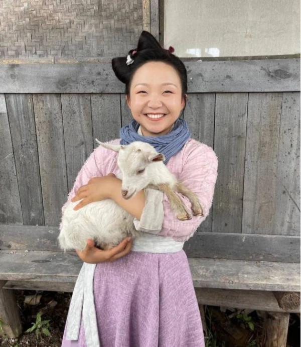 自信女王辣目洋子：矮胖壯也能美出圈，還在全球四大時裝週走秀