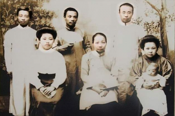 周作人：他為什麼要和哥哥魯迅斷絕關係？晚年的結局又如何？